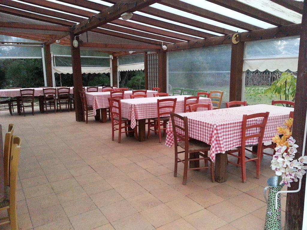 Agriturismo "La Rosa Canina" Panzió Lerici Kültér fotó